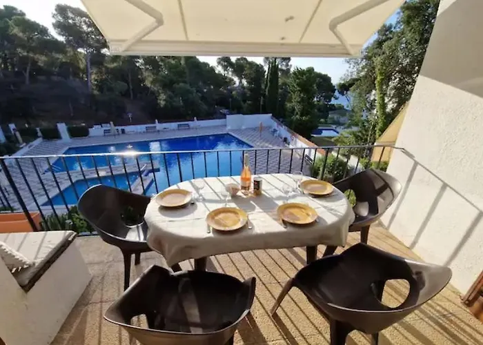 Confort Avec Wifi Vue Sur Et Piscine Communautaire Secteur El Golfet A Callela De Lejlighed Palafrugell